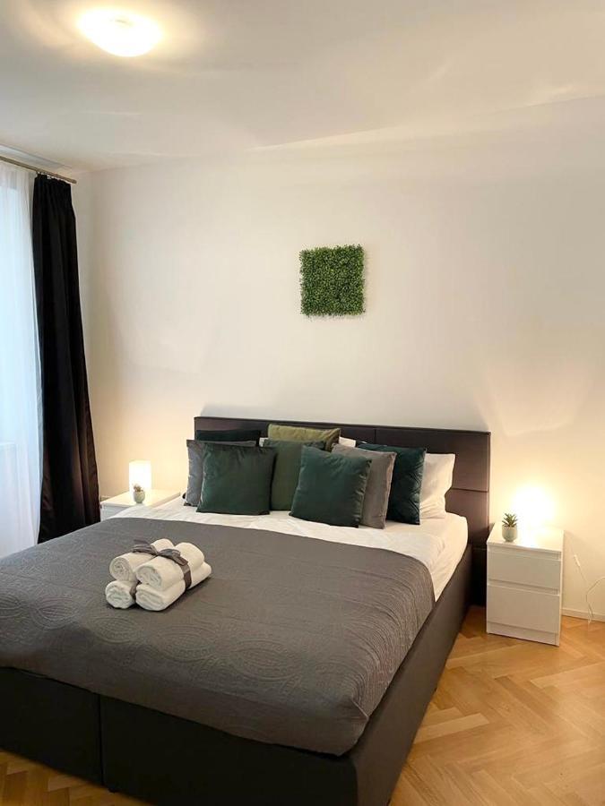 1St City La Opera Suites Vienna Luaran gambar